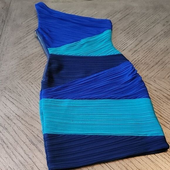 BCBGMAXAZRIA sexy one shoulder bodycon dress XXS - Picture 8 of 12